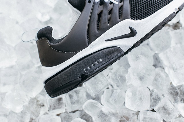 nike-air-presto-black-white-pack-08-960x640