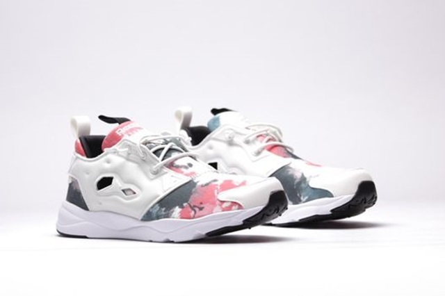 reebok-furylite-sr-chalk_02