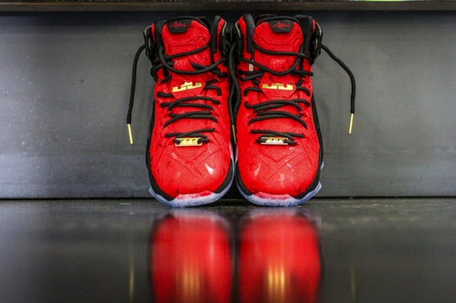 red-paisley-nike-lebron-12-ext-release-date-9