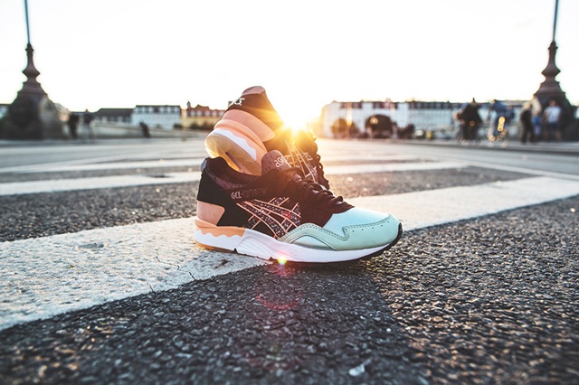 asics-tiger-naked-gel-lyte-5-hafnia-02