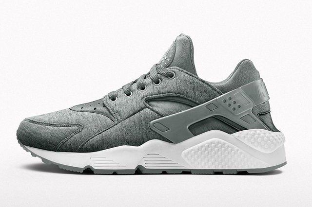 nike-air-huarache-fleece-id