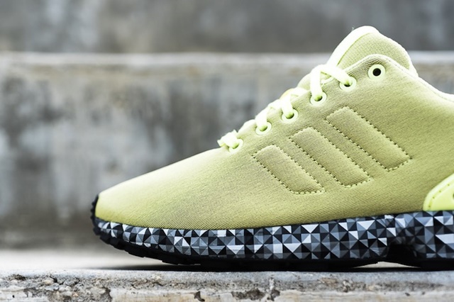adidas-ZX-Flux-Frost-Yellow-4