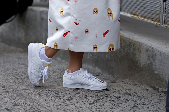 new-york-fashion-week-women-spring-summer-2016-sneakers-05