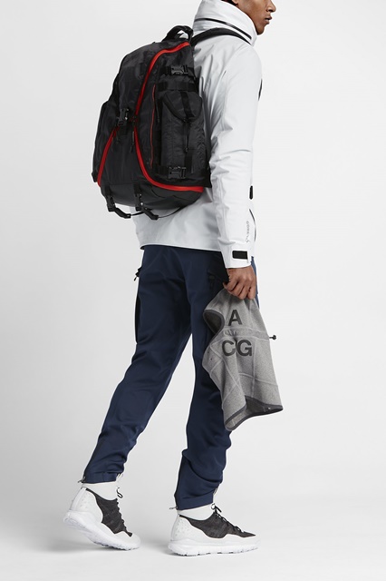 Nikelab acg hotsell 2in1 system jacket