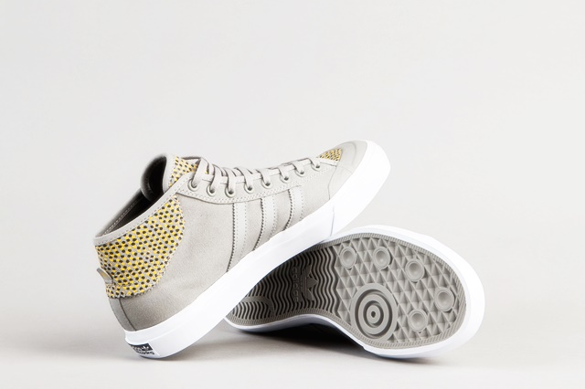 adidas-matchcourt-mid-adv-shoes-solid-grey-yellow-white-6