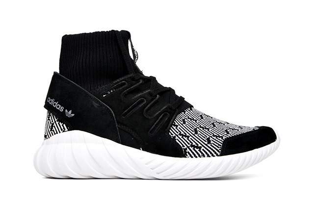 Adidas tubular doom primeknit core sale black