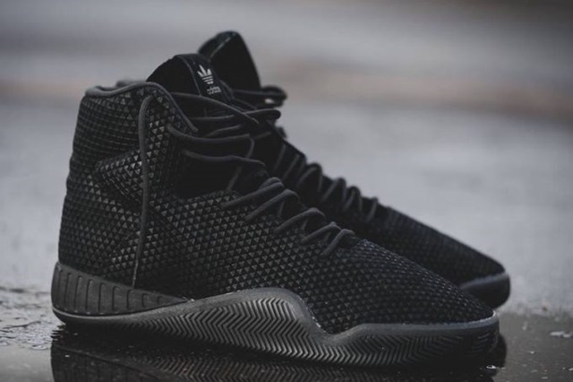 adidas-tubular-instinct-triple-black-681x516