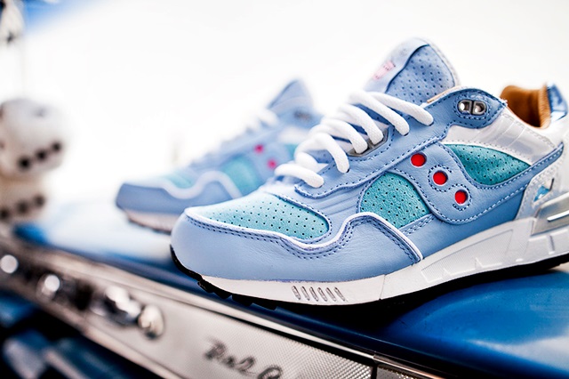 Extra butter x saucony shadow 5000 hotsell