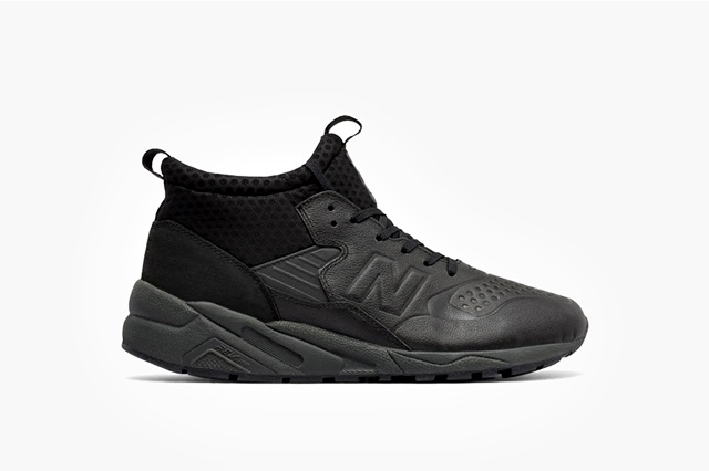 new-balance-mid-top-mrt580-011