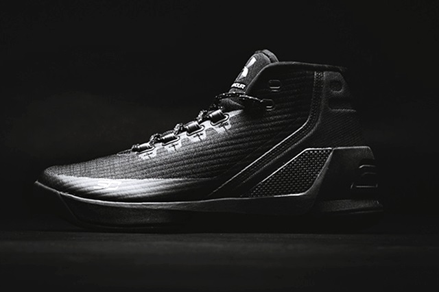 Curry 3 2025 trifecta black