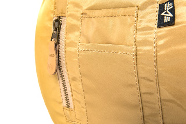 416156002222_K1X_x_ALPHA_DUFFLE_BAG_gold_10