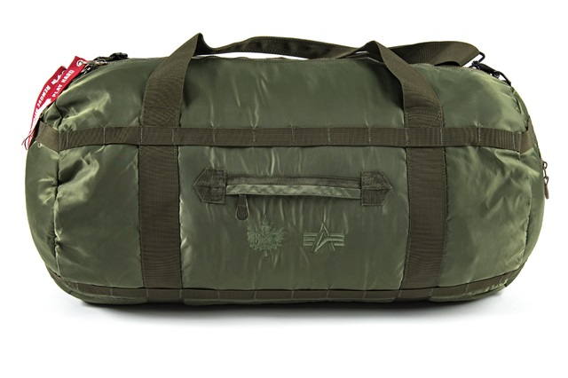 416156003343_K1X_x_ALPHA_DUFFLE_BAG_sage_green_01