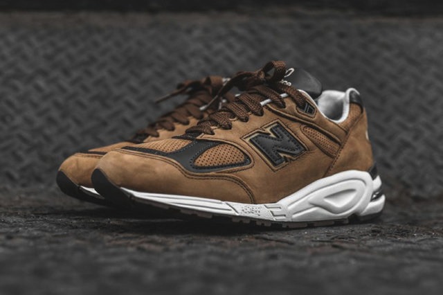 new-balance-990v2-chocolate-02-640x427