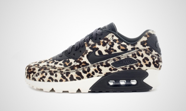 air max with leopard
