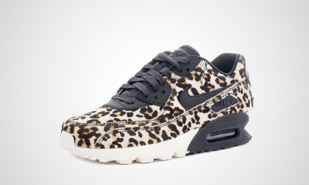 air max 90 with cheetah print
