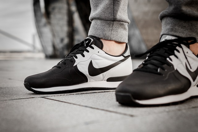 Nike internationalist 2025 prm se