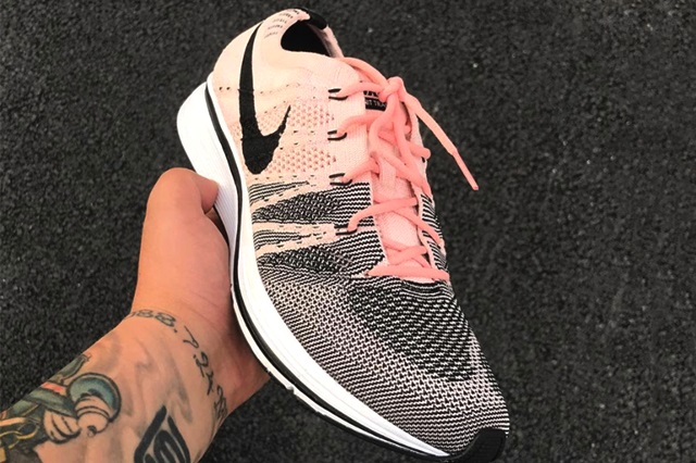 nike-flyknit-trainer-sunset-tint-first-look-1