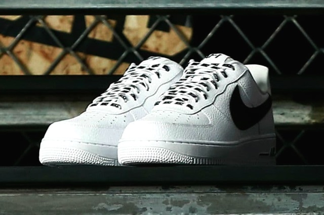 nike air force 1 statement game