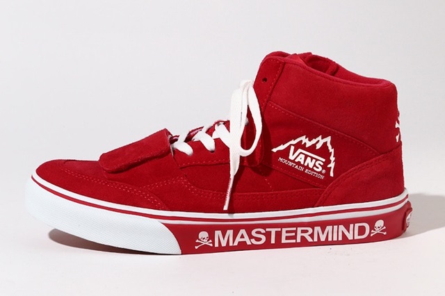 mastermind-japan-vans-mountain-edition-red-1