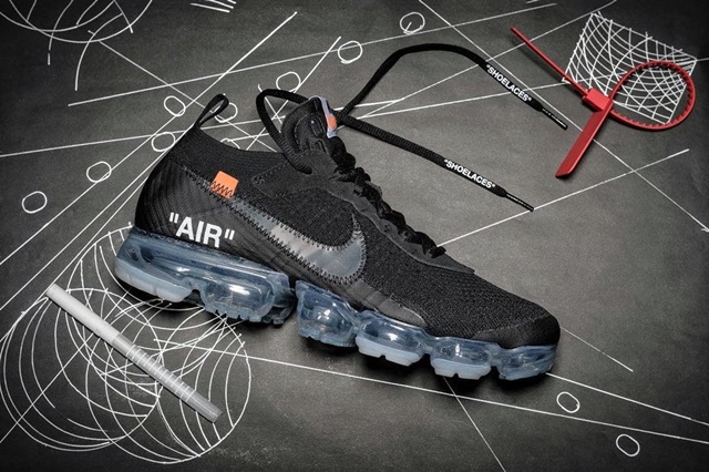 off-white-nike-air-vapormax-black-potential-2018-another-look-0-1